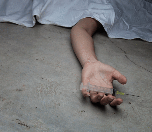 synthetic opioid powerful morphine spreading North America