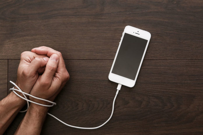 notre dame research smartphone addiction