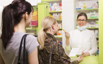 Confidence wanes on the front lines of drug dispensation pharmacists opioid prescriptions