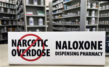 Naloxone distribution with clean syringe programs saves lives of opioid users naloxone-distribution-with-clean-syringe-programs-saves-lives-of-opioid-users