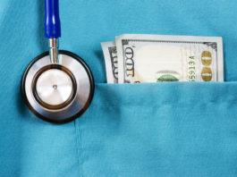 One in 12 doctors accepts opioid-related from drug companies